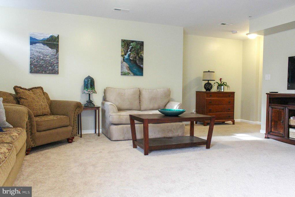 WOODS OF MYRTLE POINT - Residential