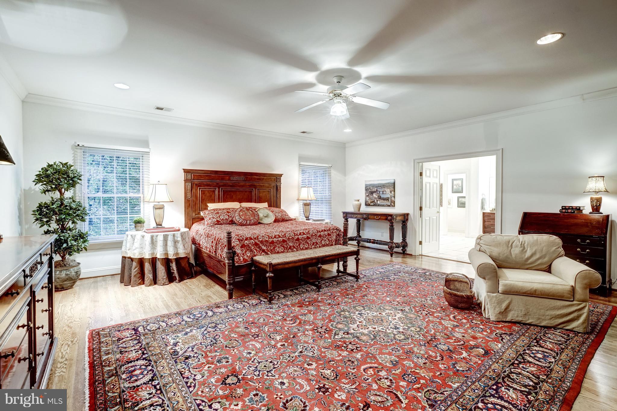 LOTH LORIAN - Residential