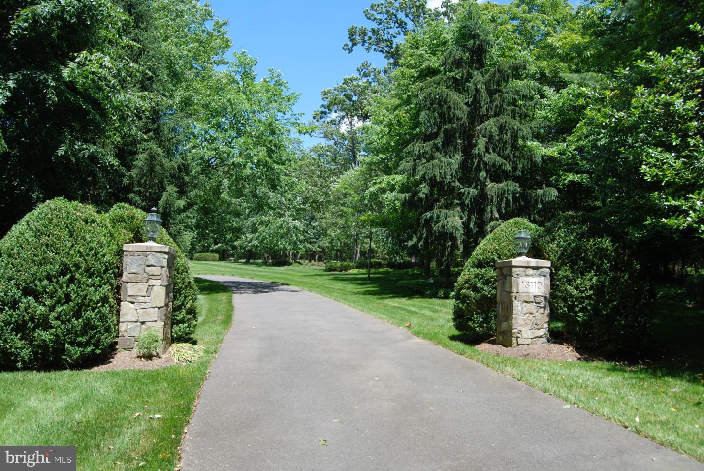 LOTH LORIAN - Residential