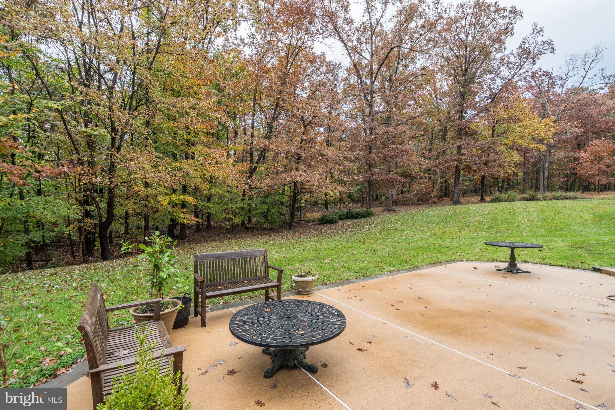 LOTH LORIAN - Residential