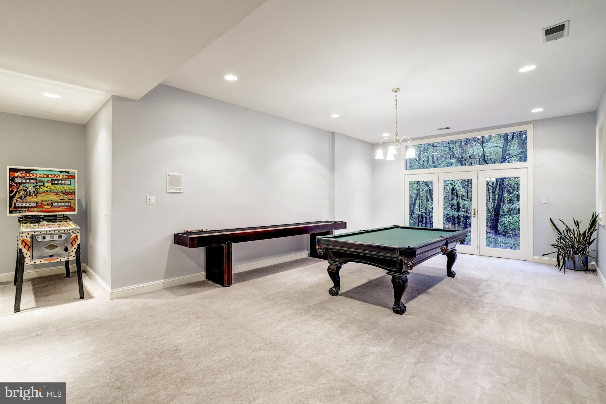 LOTH LORIAN - Residential