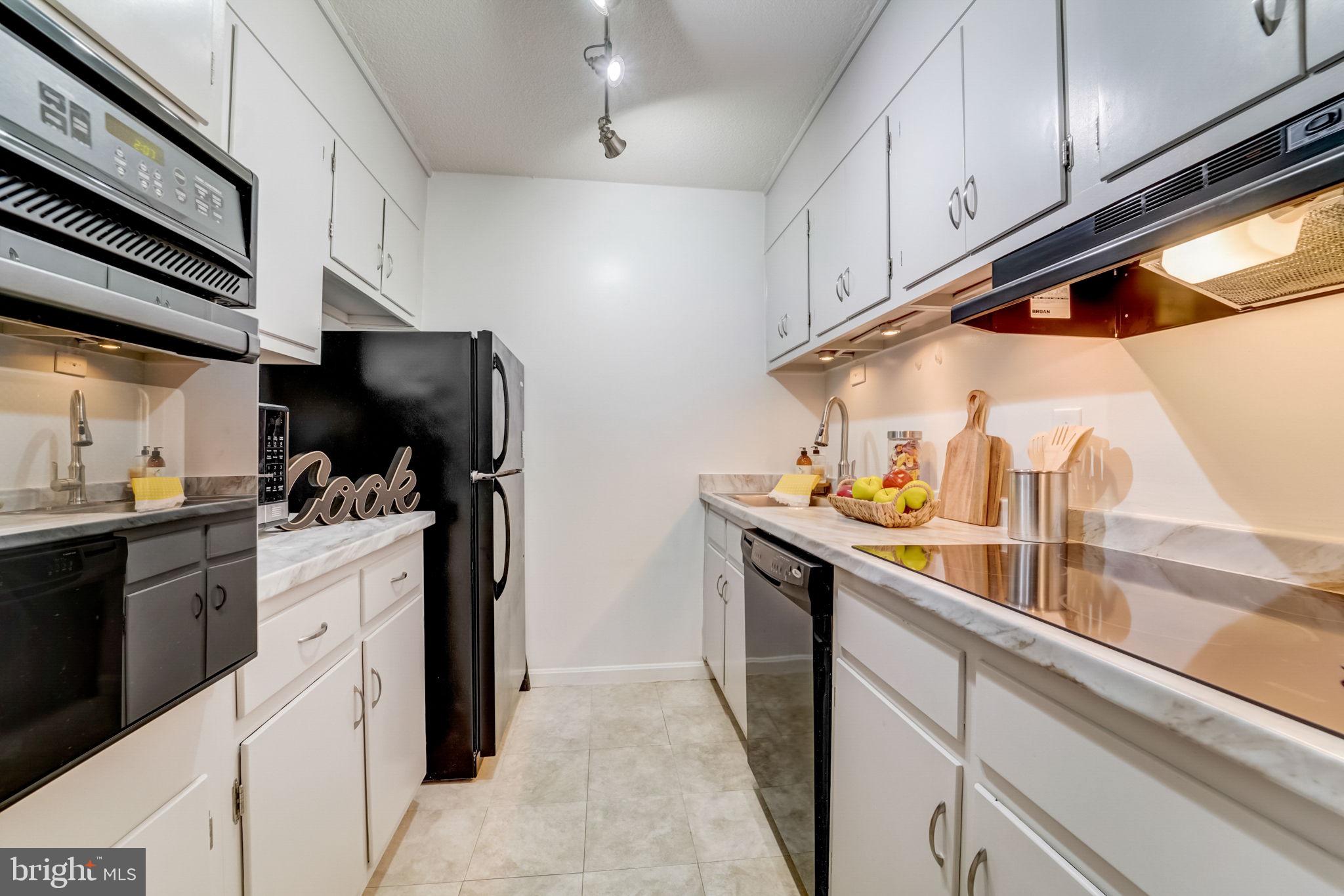 MOUNT VERNON PLACE HISTORIC DISTRICT - Residential