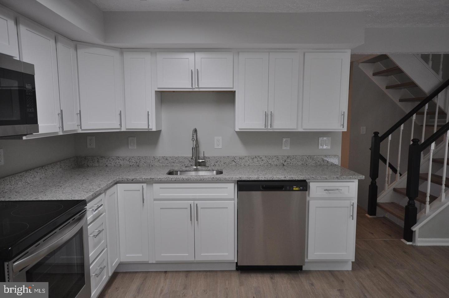 ASPEN PARK - Residential Lease