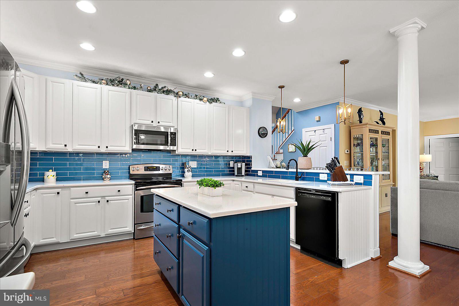 REFUGE AT DIRICKSON CREEK - Residential