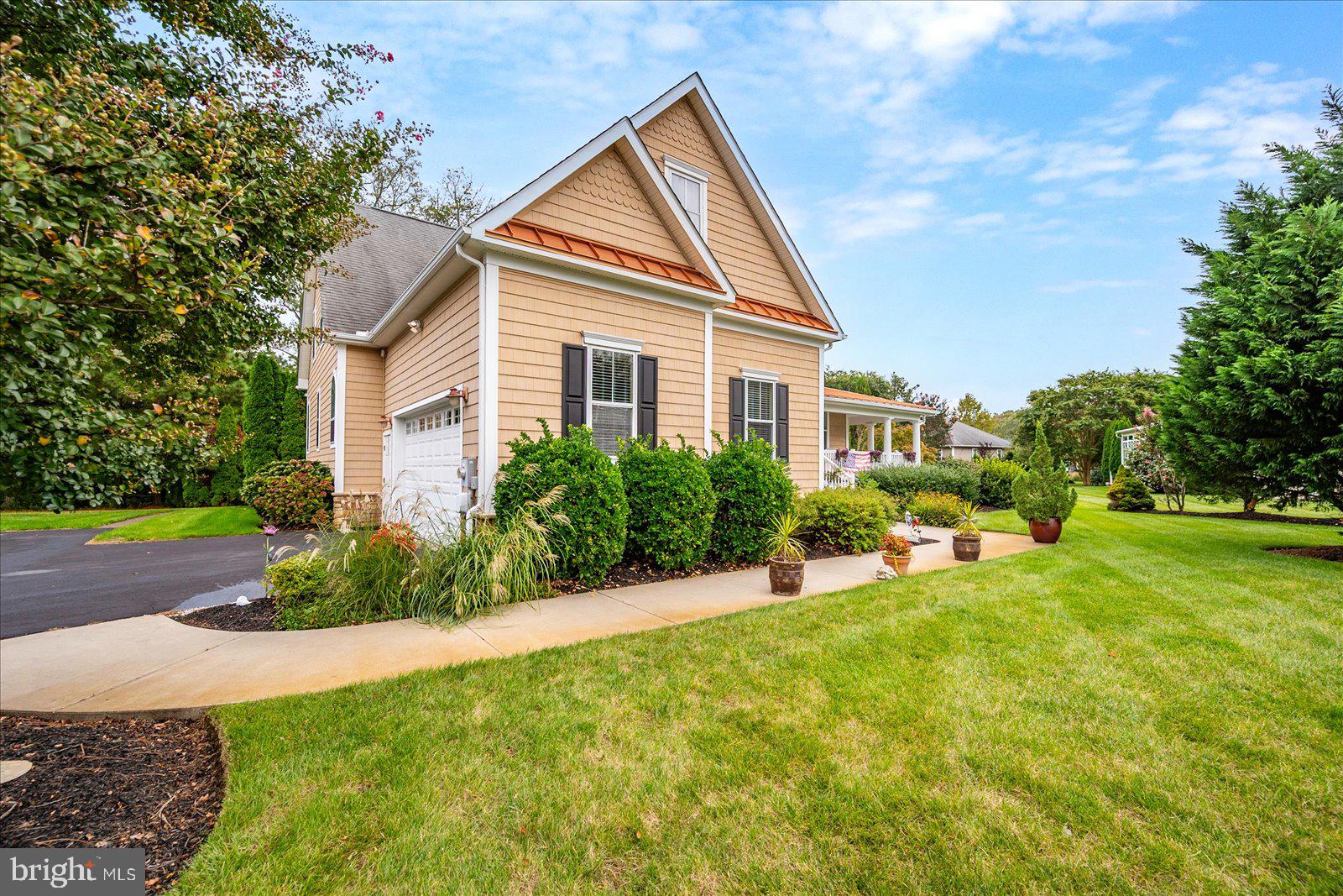 REFUGE AT DIRICKSON CREEK - Residential