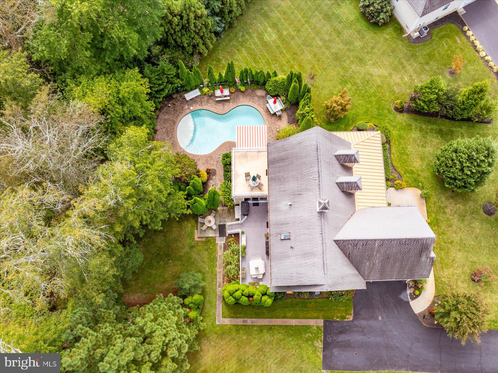 REFUGE AT DIRICKSON CREEK - Residential