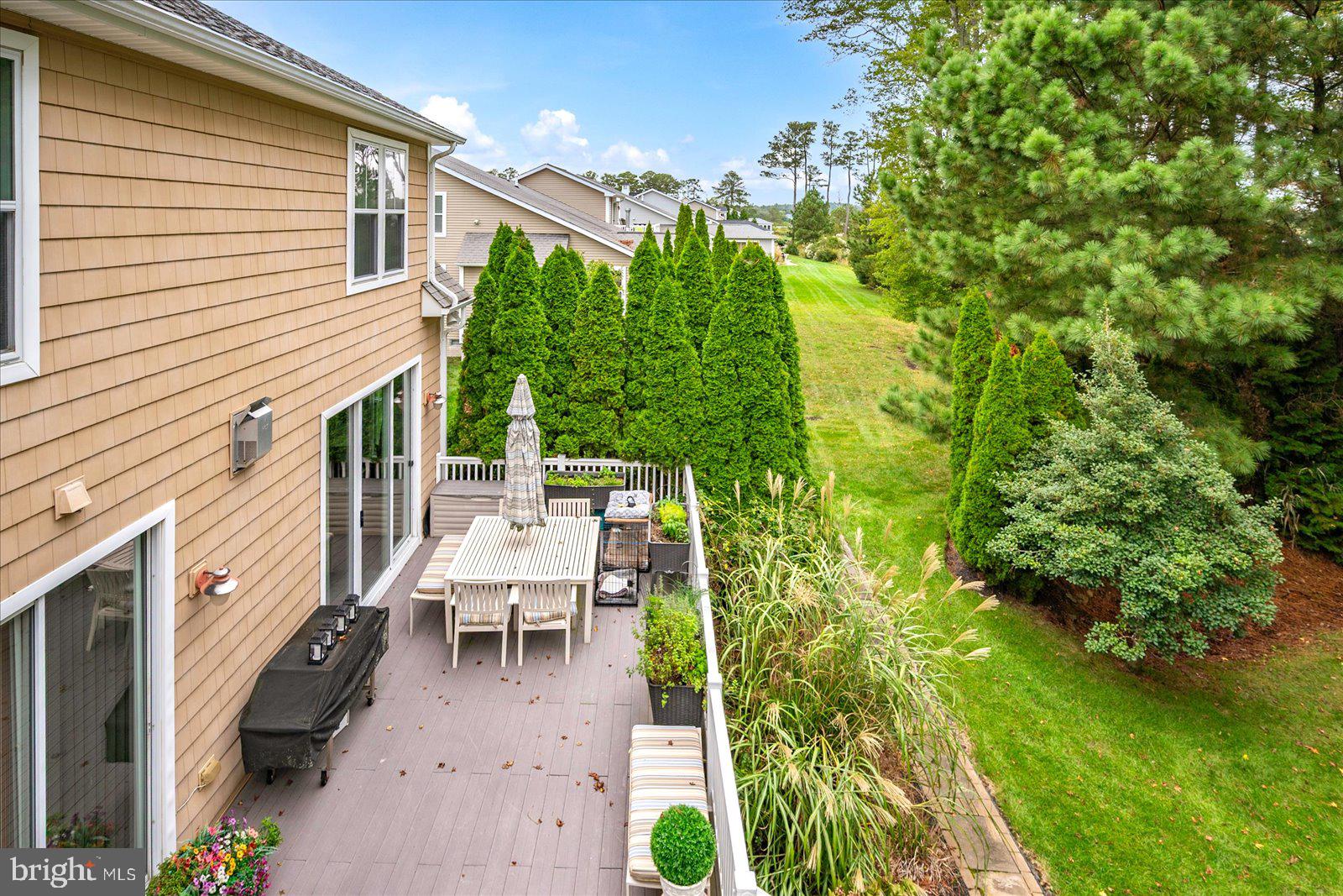 REFUGE AT DIRICKSON CREEK - Residential