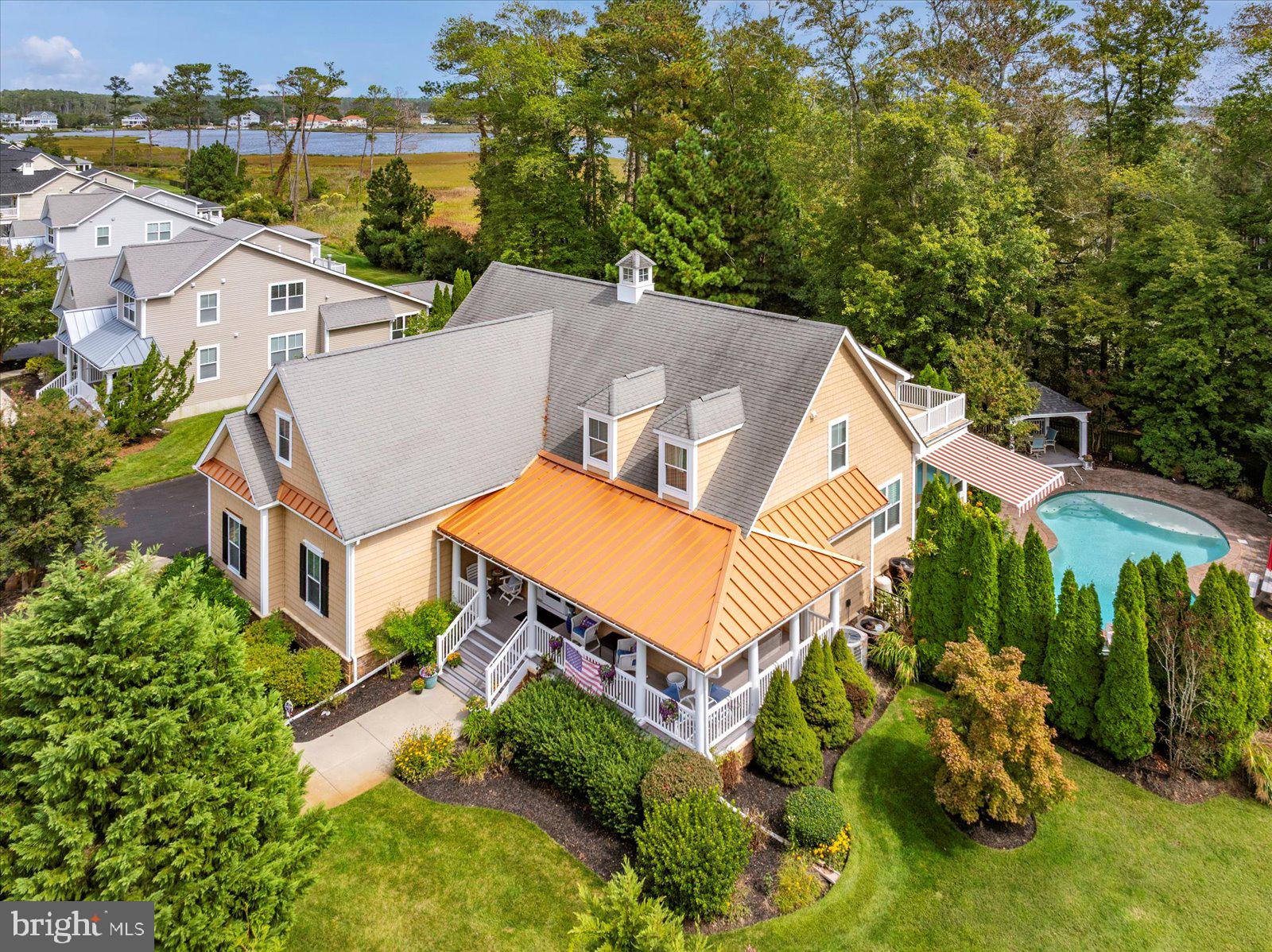 REFUGE AT DIRICKSON CREEK - Residential