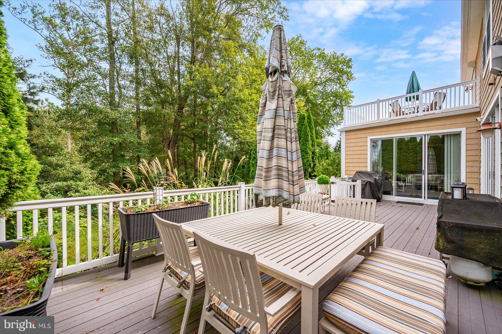 REFUGE AT DIRICKSON CREEK - Residential