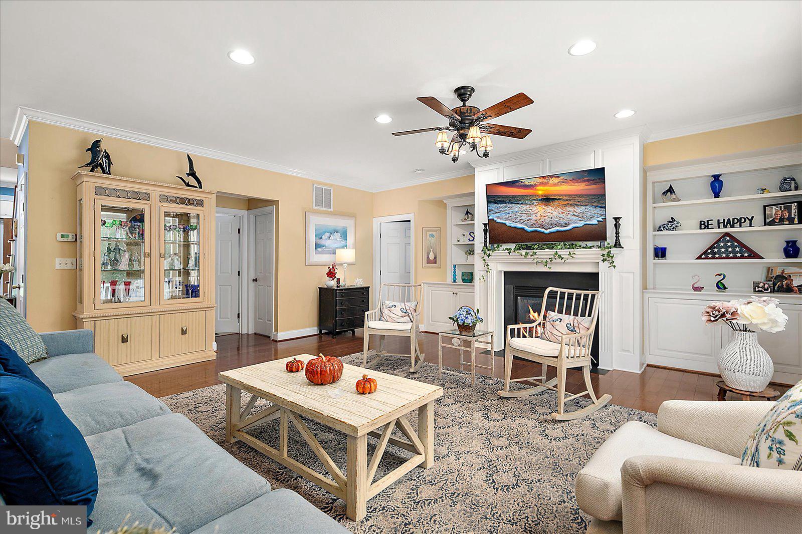 REFUGE AT DIRICKSON CREEK - Residential