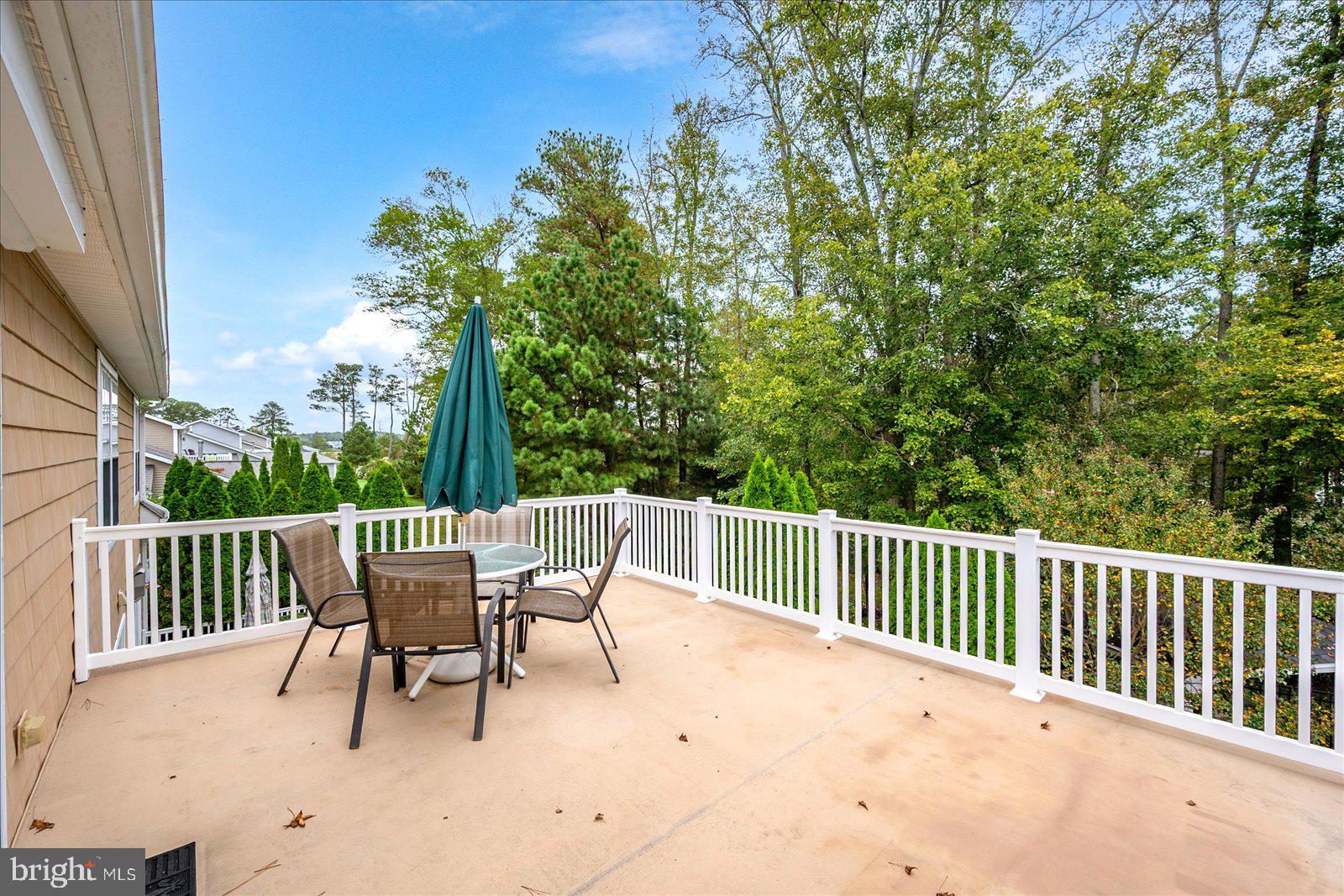 REFUGE AT DIRICKSON CREEK - Residential