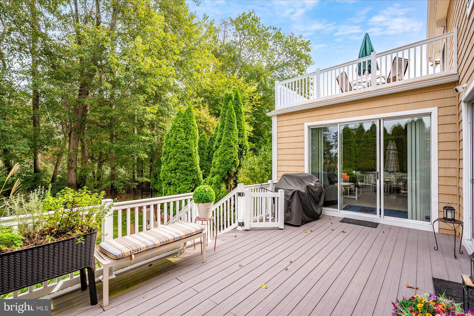 REFUGE AT DIRICKSON CREEK - Residential