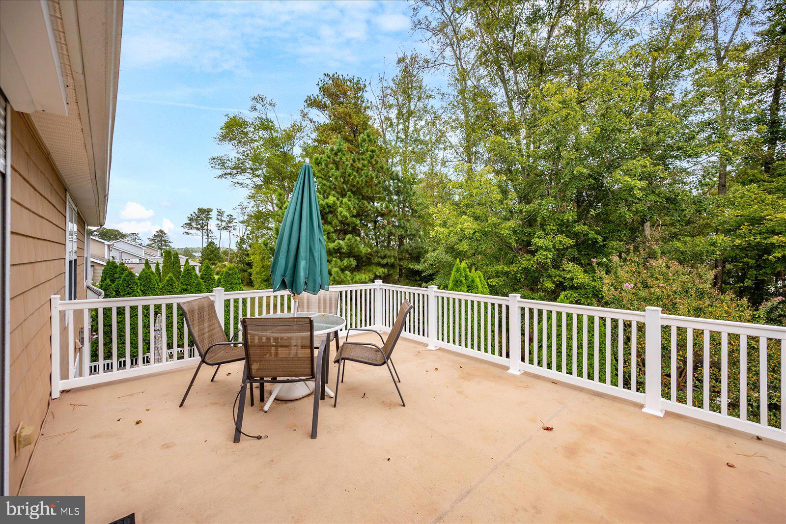 REFUGE AT DIRICKSON CREEK - Residential