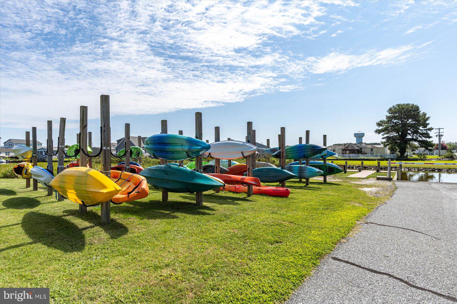 REFUGE AT DIRICKSON CREEK - Residential