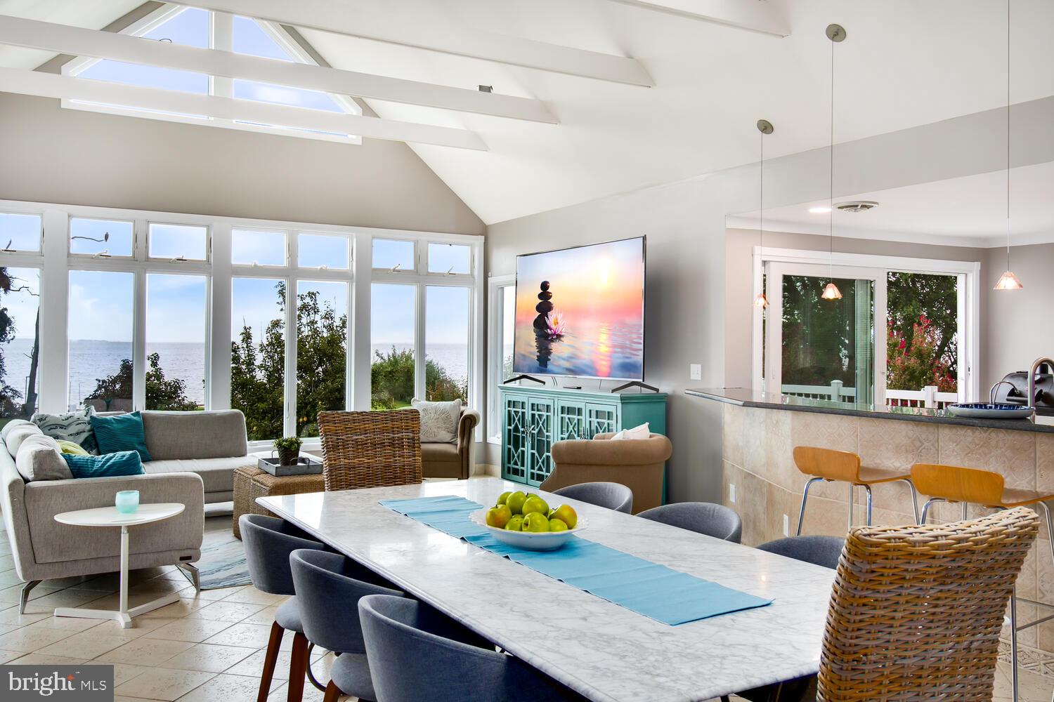 LOVE POINT - Residential