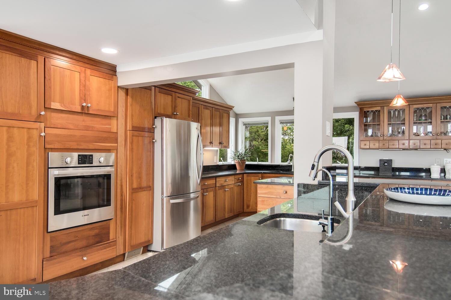 LOVE POINT - Residential