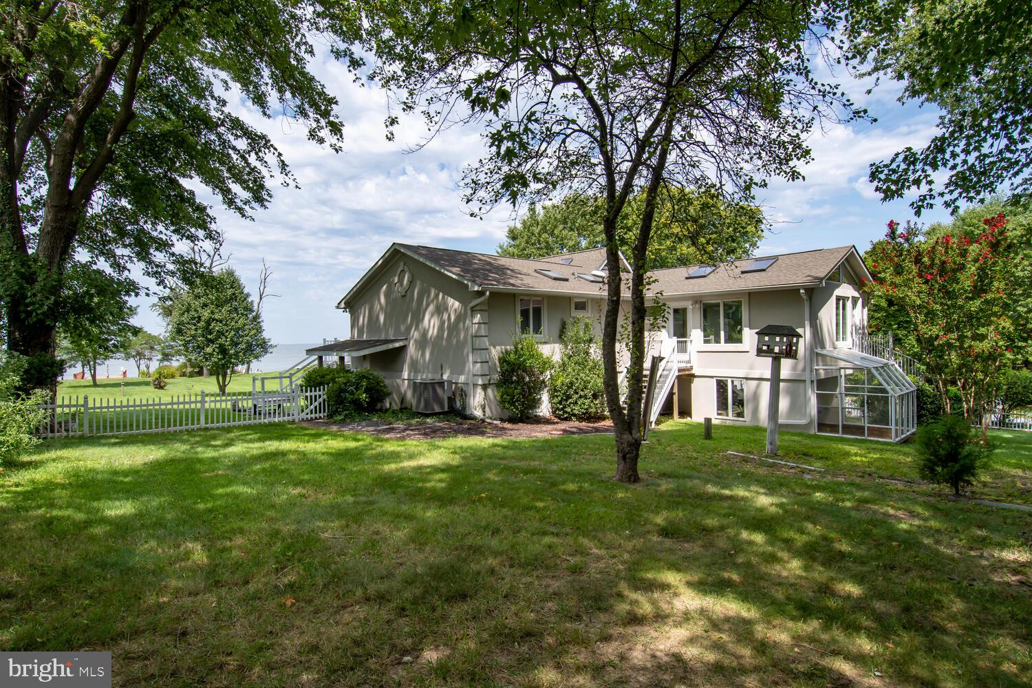 LOVE POINT - Residential