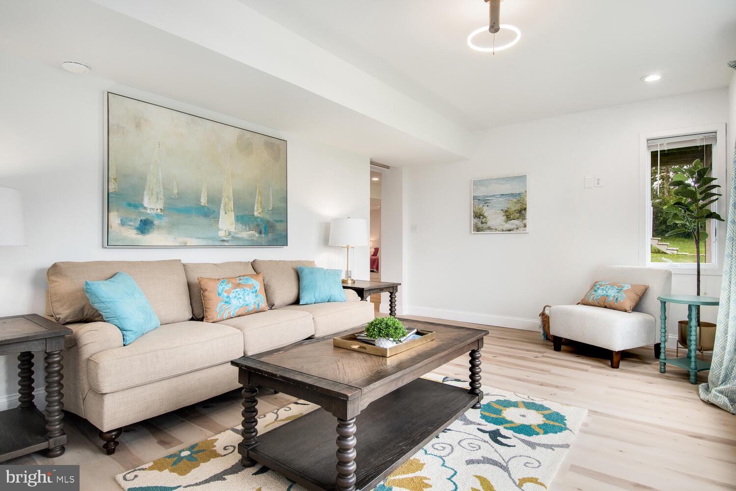 LOVE POINT - Residential