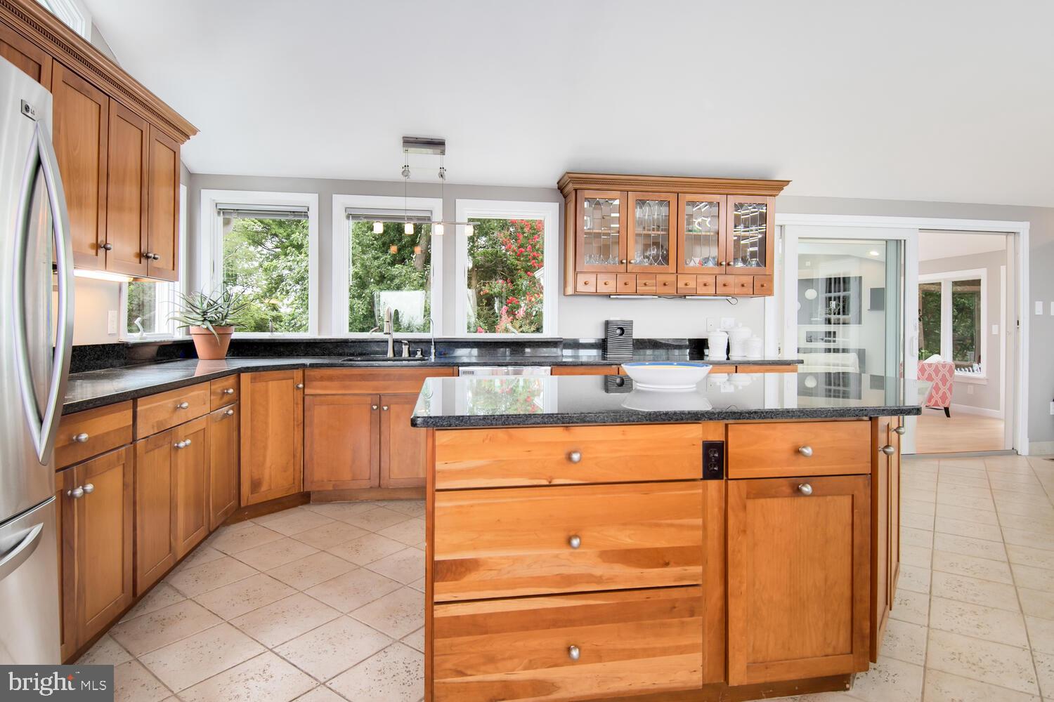 LOVE POINT - Residential