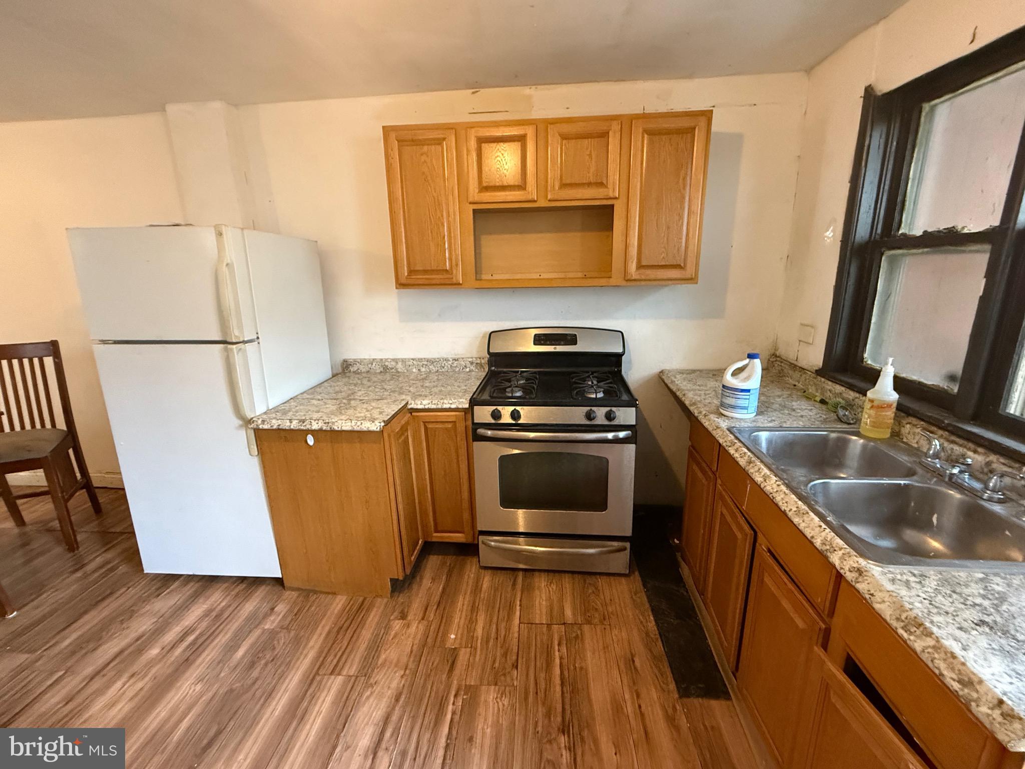 KENSINGTON - Residential