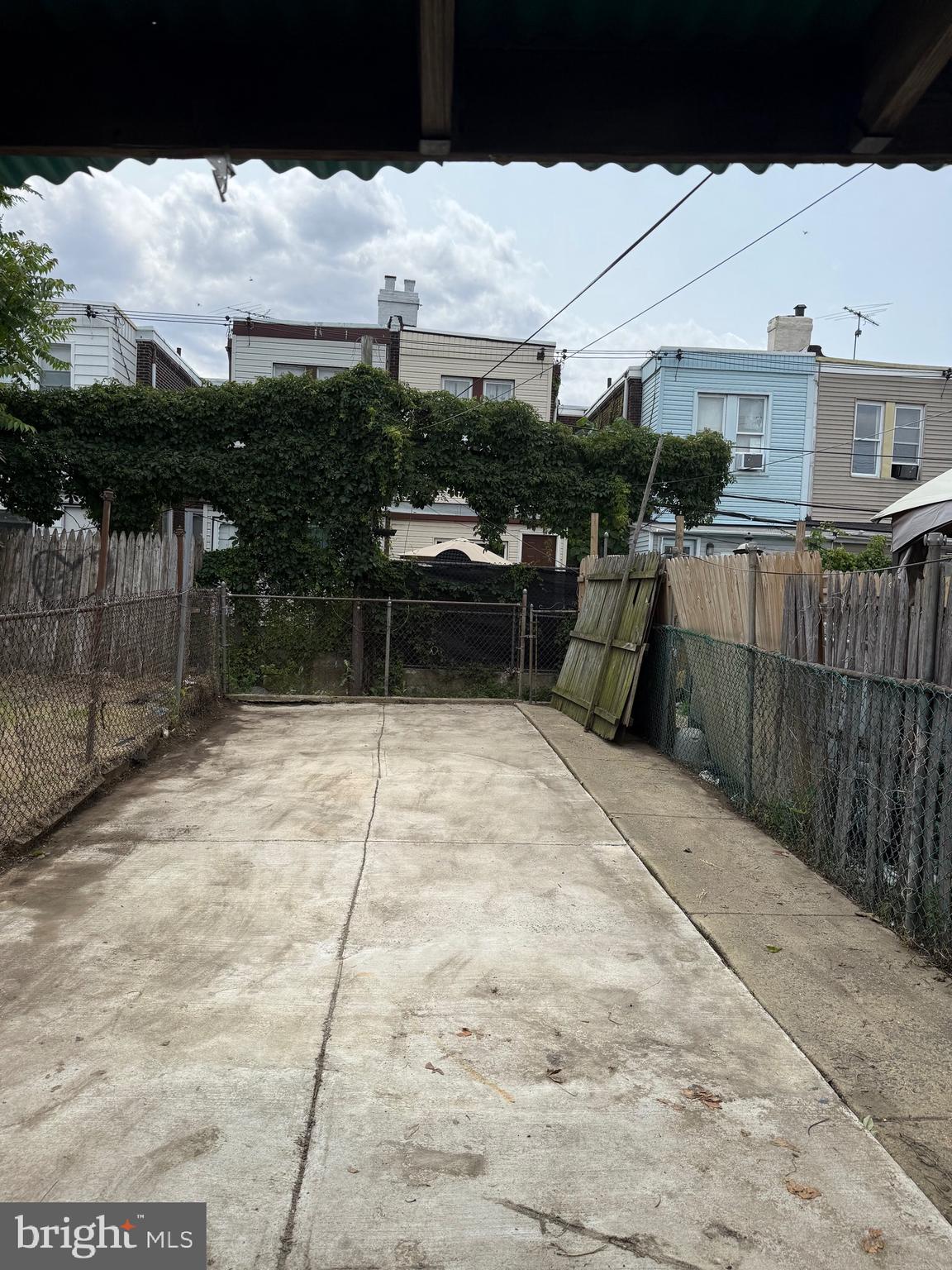 KENSINGTON - Residential