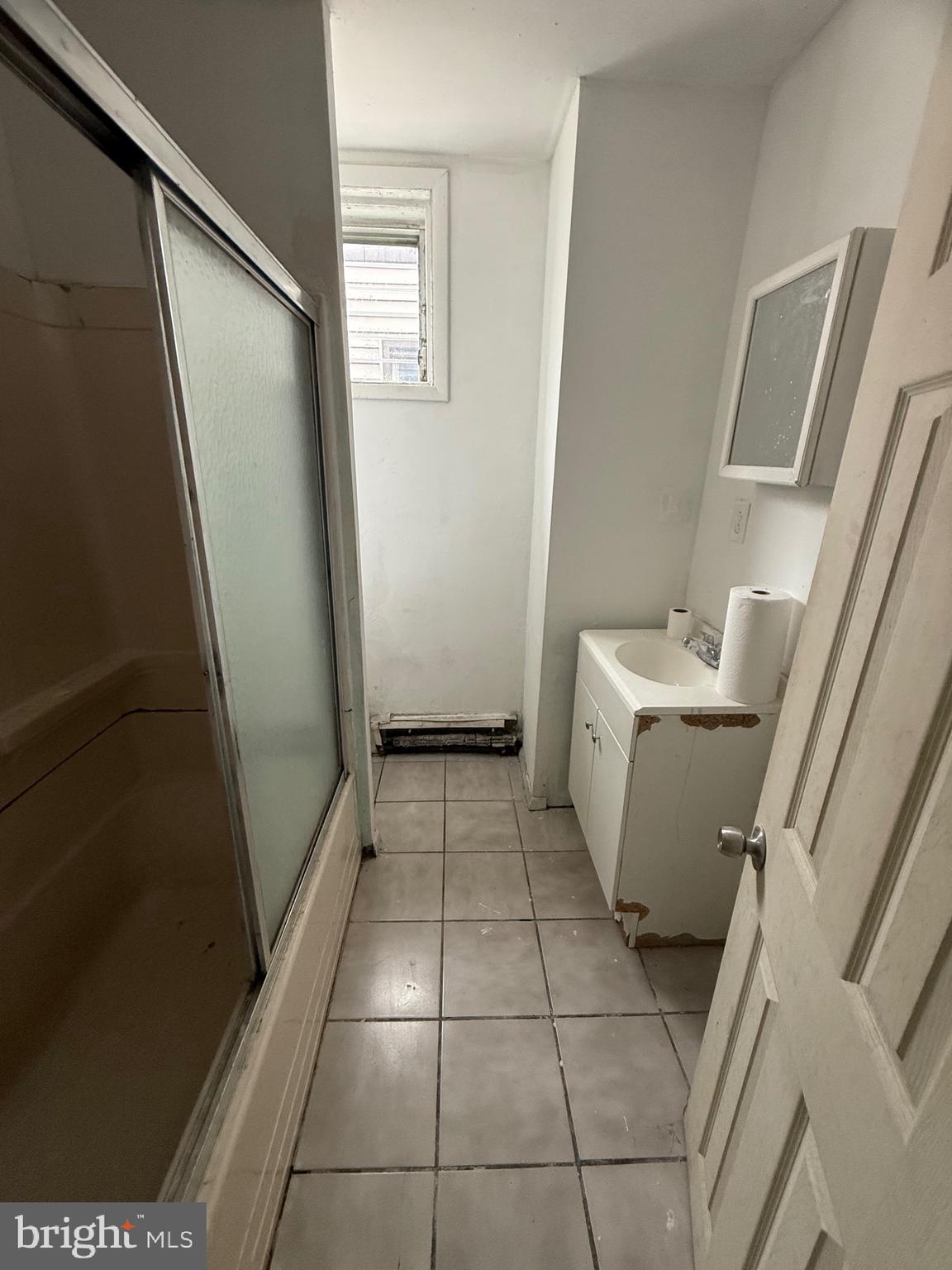 KENSINGTON - Residential