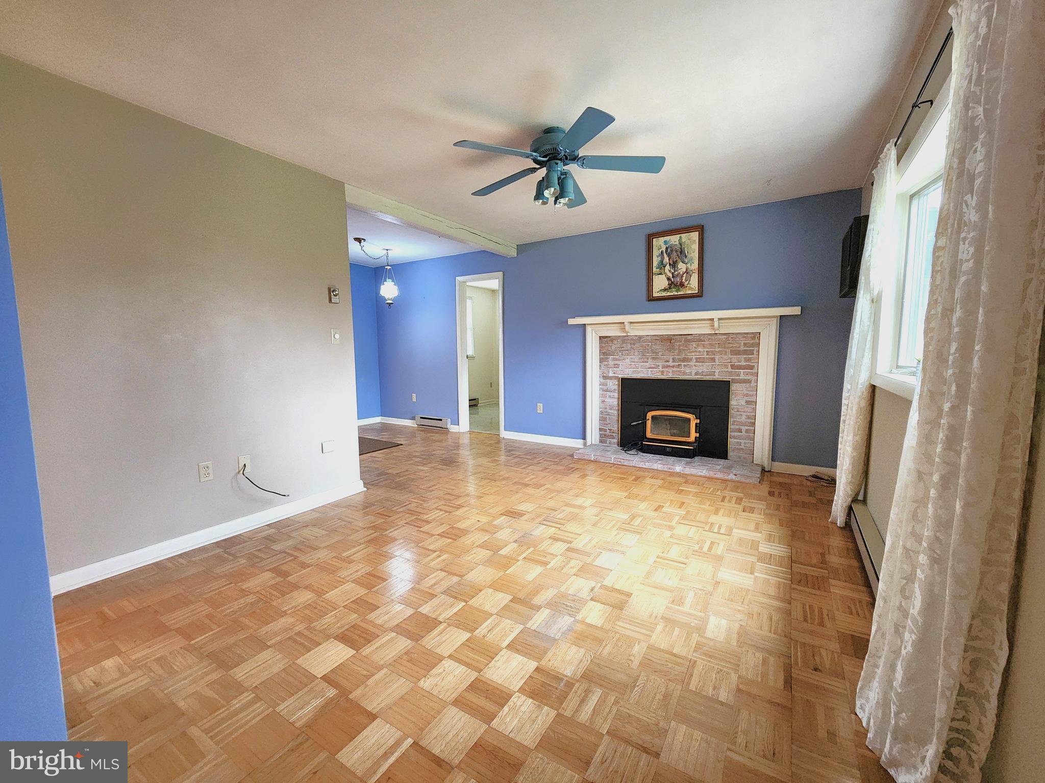 SUMMERDALE - Residential Lease