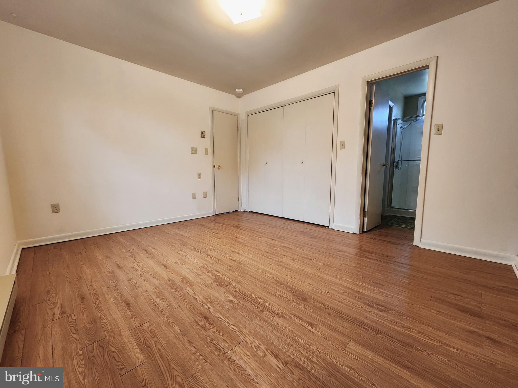 SUMMERDALE - Residential Lease