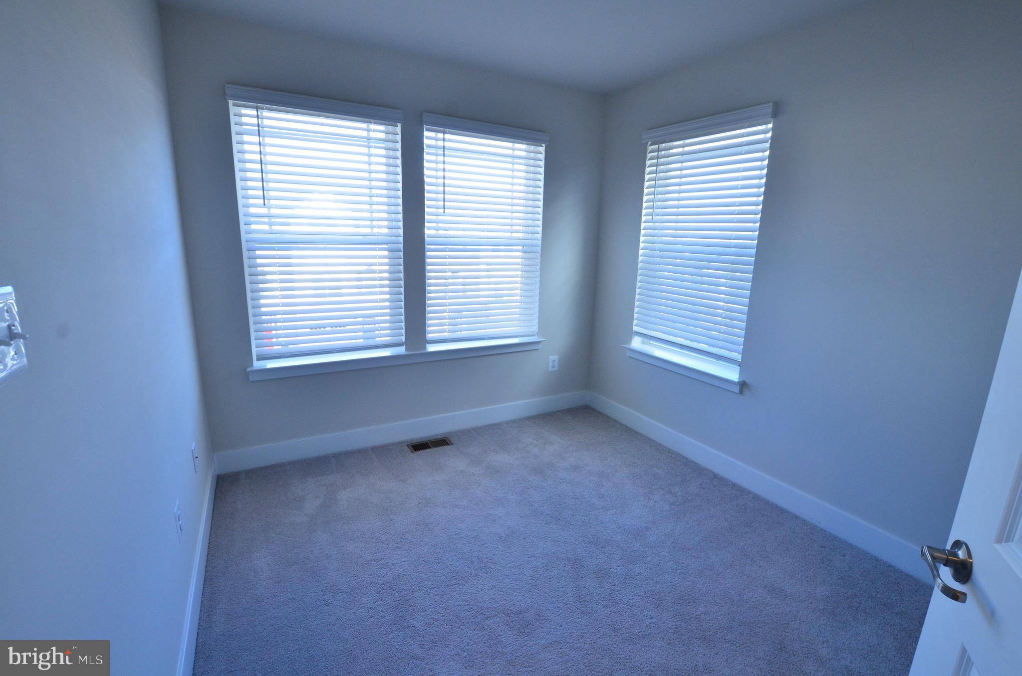 PATAPSCO GLEN - Residential Lease