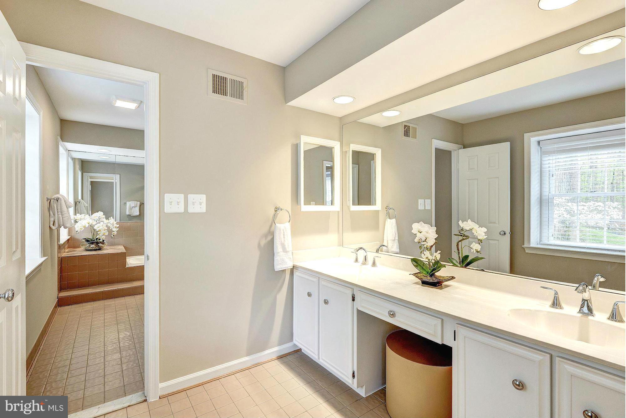 TOLLBROOK RIDGE - Residential