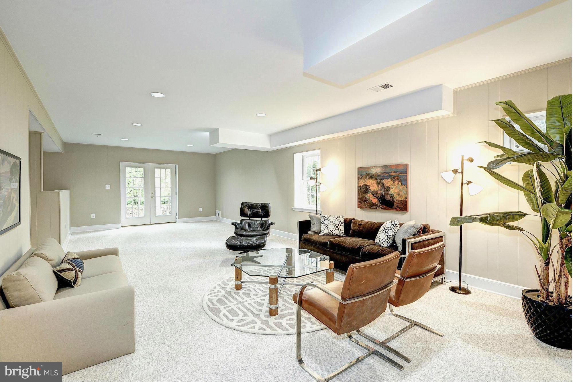 TOLLBROOK RIDGE - Residential