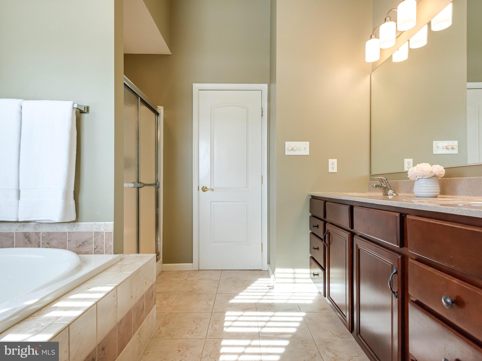 SANDY HILL - Residential