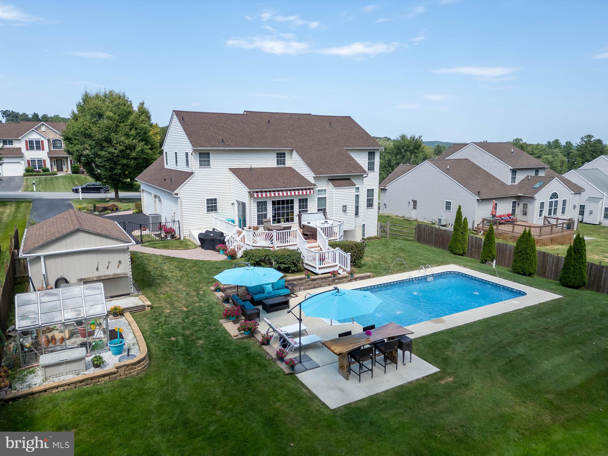 SANDY HILL - Residential