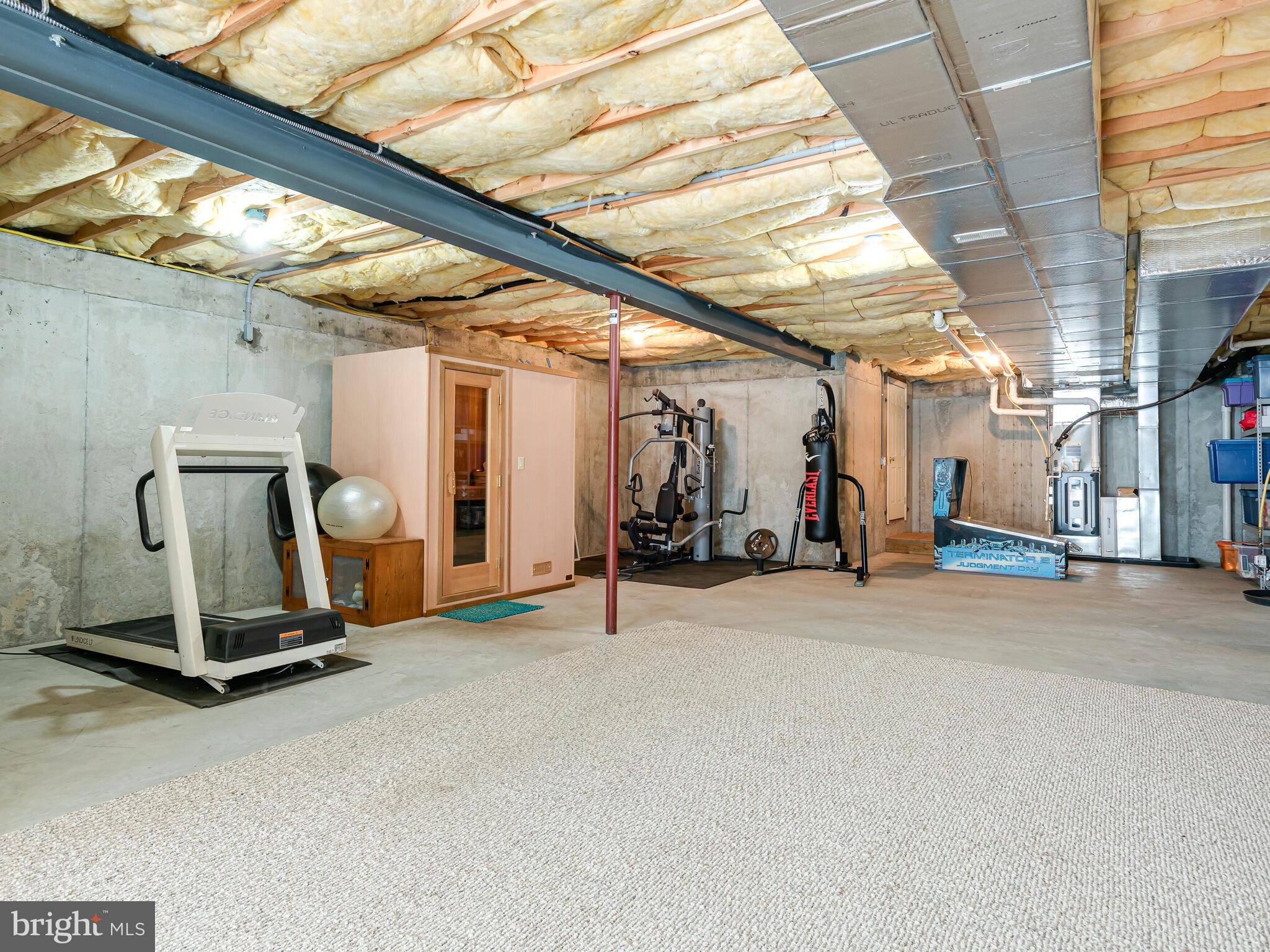 SANDY HILL - Residential