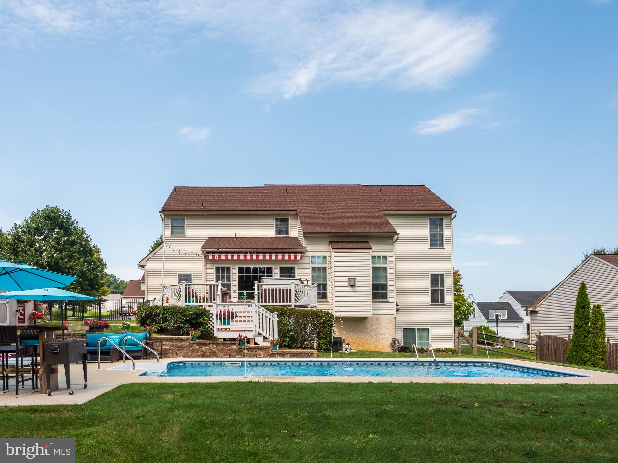 SANDY HILL - Residential