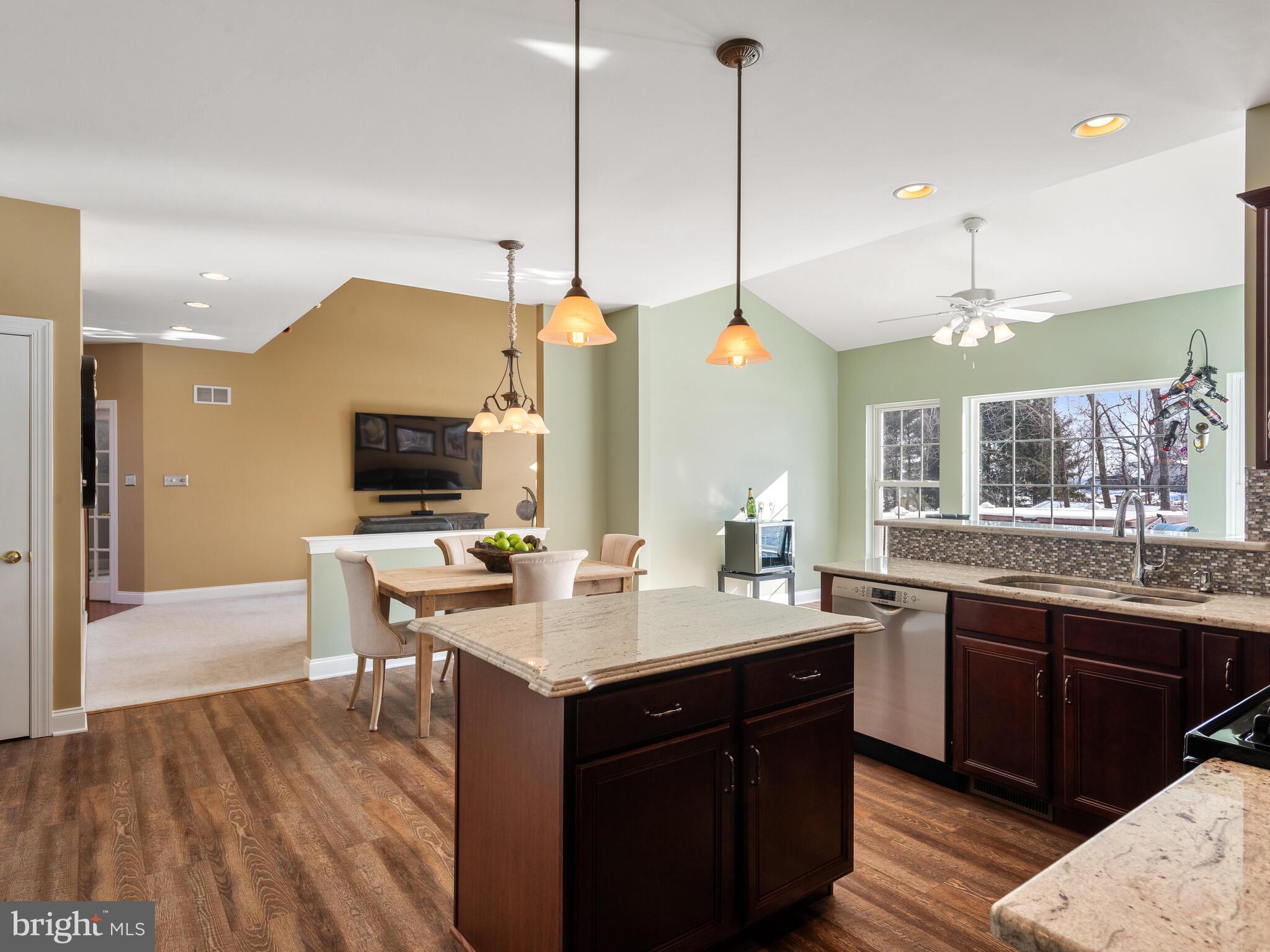 SANDY HILL - Residential