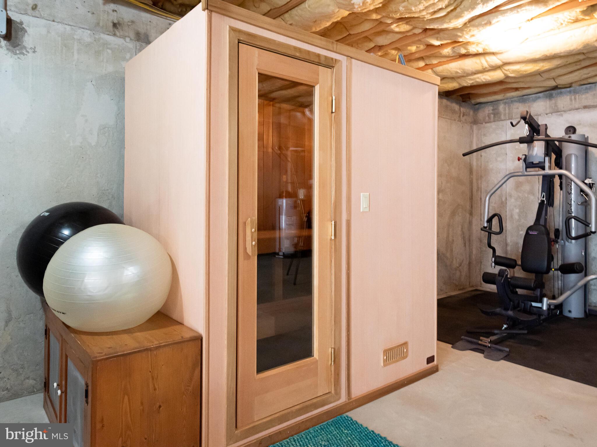 SANDY HILL - Residential