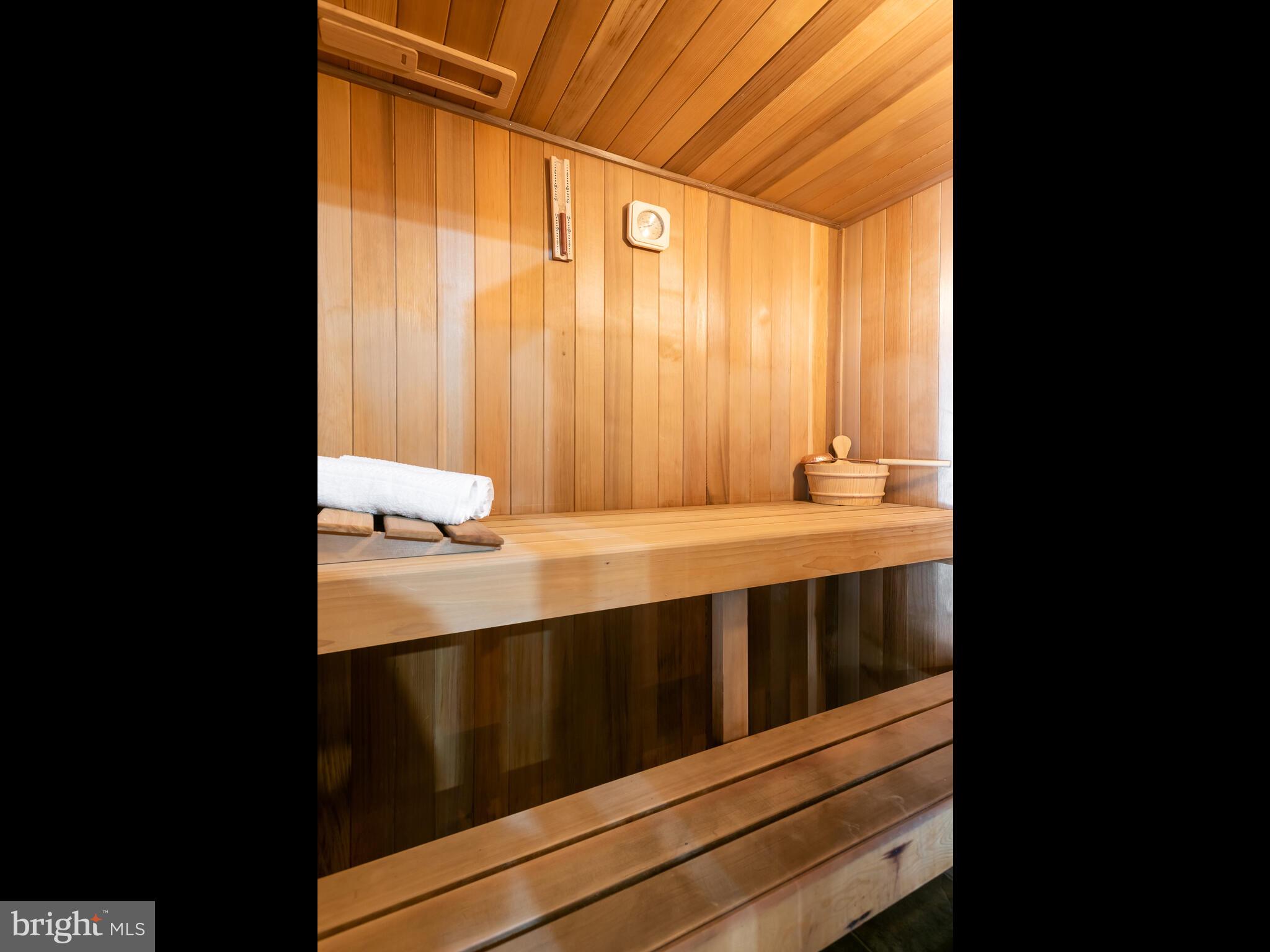 SANDY HILL - Residential