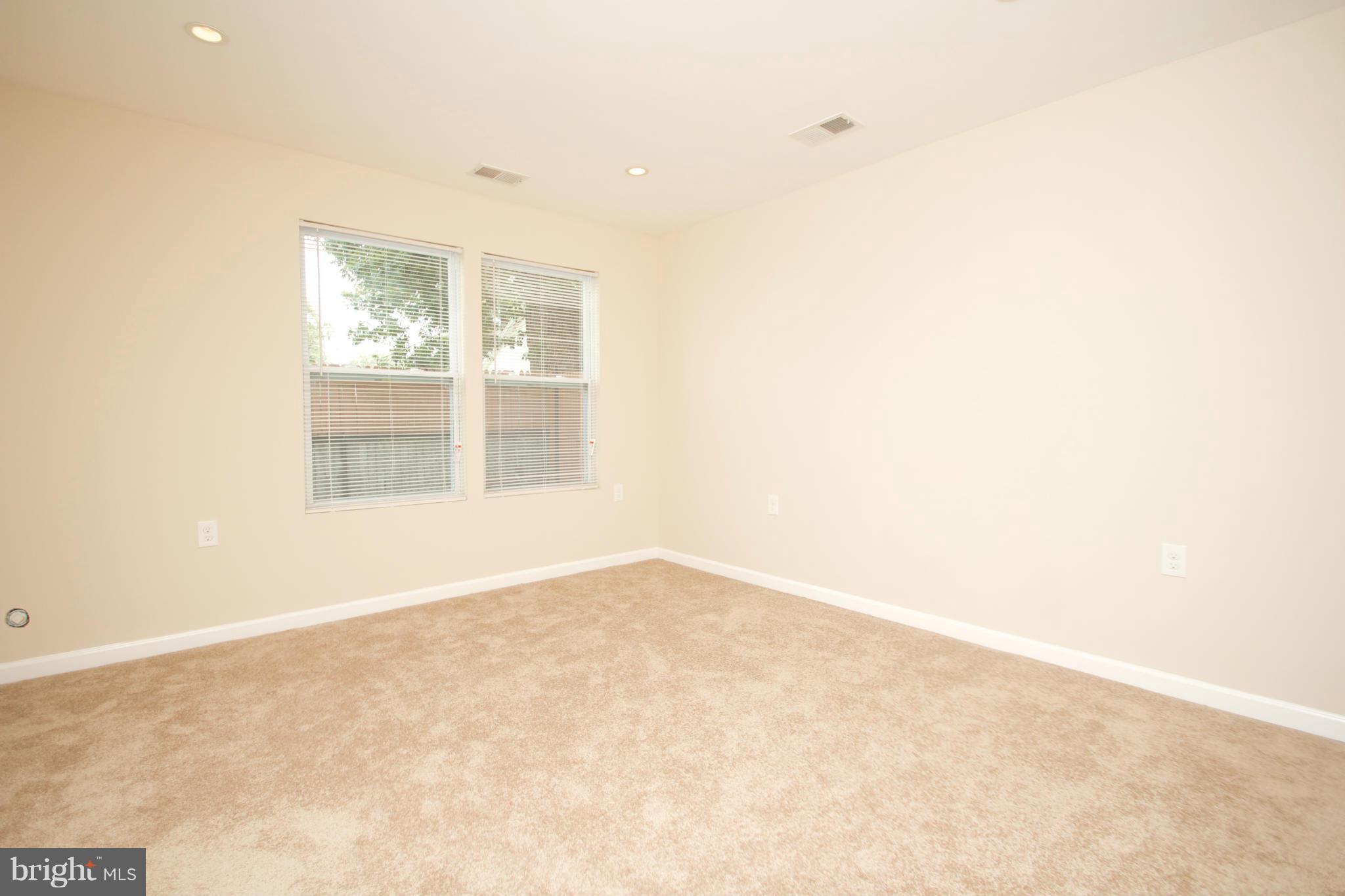 BOULEVARD HEIGHTS - Residential