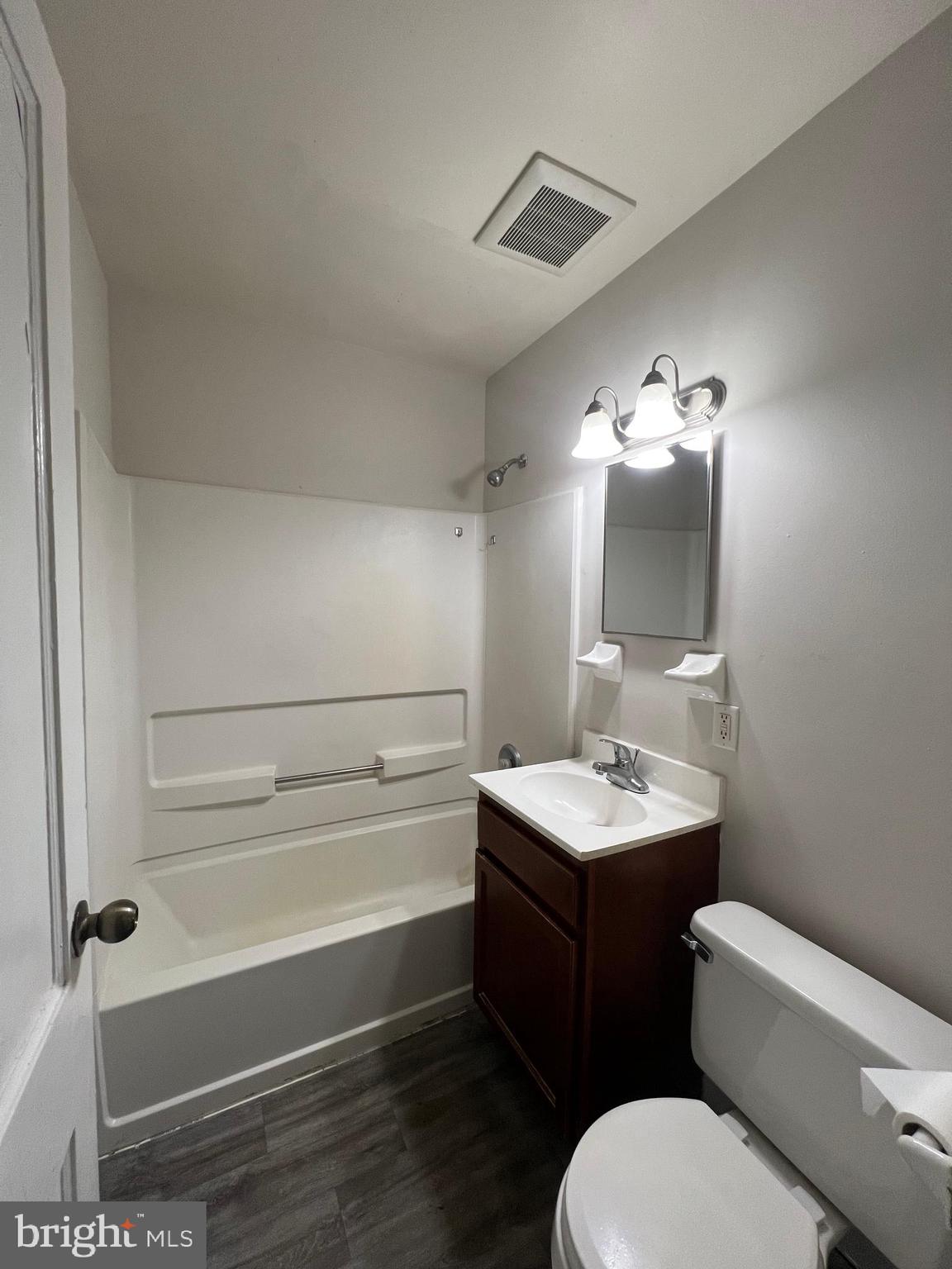 DUCLOS - Residential Lease