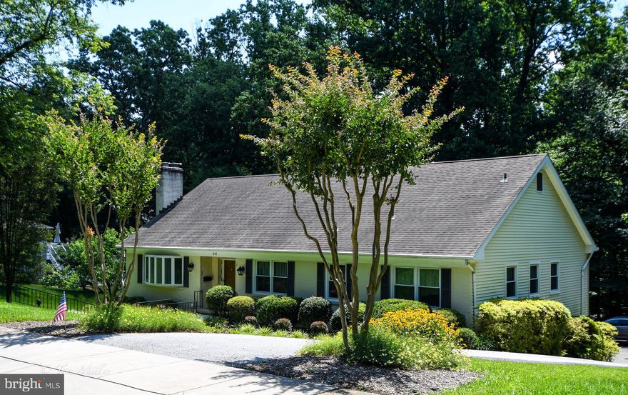 Open house Sunday 7/16 12-2.....Welcome home to 341 Presway Rd. in the sought after Valley Wood community. Private location yet convenient to everywhere. This gem of a home checks so many boxes for today's buyer. You will love the recently updated gorgeous kitchen with quartz counter tops, SS appliances, gas cooktop and beautiful white cabinetry. A large picture window looks out over the deck and yard. The kitchen opens up to the cozy FR complete with a stone FP and large built in bookshelves. Off the opposite side of the kitchen is the large DR with beautiful wainscoting  and crown moulding.  Plenty of room to entertain all of your family and friends! Adjacent to the DR is the open and inviting spacious LR with another stone FP and more beautiful built in bookshelves. The front window runs the length of the wall allowing lots of natural light. Completing the main level is the greatly sought after first floor Primary En Suite! The bath has been updated with pretty shiplap and marble tile. There are also two other large bedrooms and another renovated bath with wainscoting, tile shower and floors.
Heading upstairs there are two more large bedrooms and another full bath!
The lower level will blow you away! It has a full size gorgeous kitchen with custom cabinetry, granite counters and SS appliances. There is a large living area and a bedroom with a FP. Then there is the large updated bath including a separate shower and soaking tub! The LL has its' own entryway so imagine the possibilities...in-law suite, au pair, older kids coming home. The list goes on......
If all that isn't enough there are additional features to mention: wood floors throughout, freshly painted, abundant closet space, whole house generator, large yard with upper deck, lower patio, fire pit, Blue Ribbon schools and more! You won't want to miss this incredible home!!