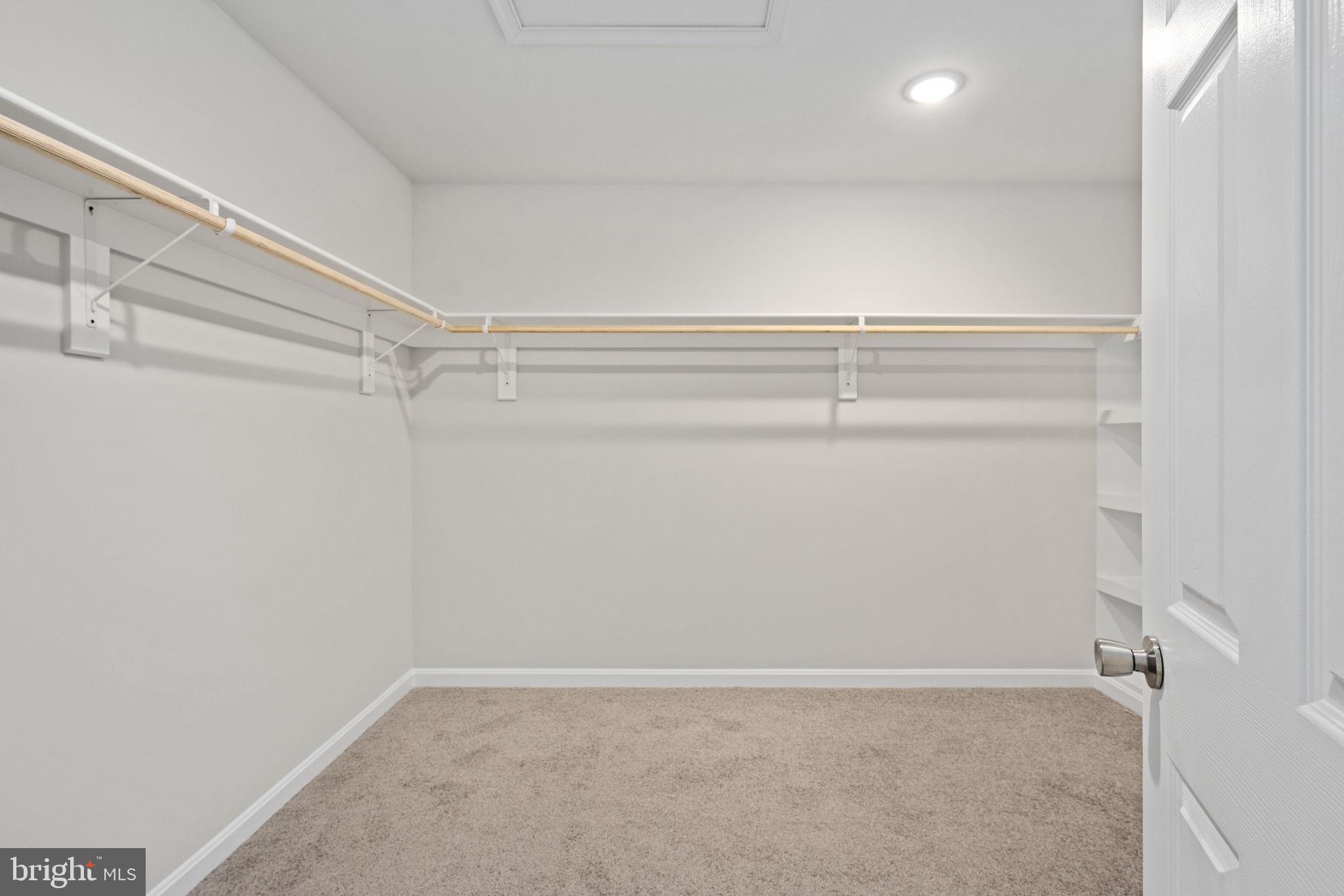 KELLYS LANDING - Residential