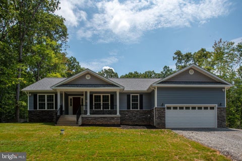 Homes For Sale - 16014 Carrington Court<br/> MINERAL, VA 23117