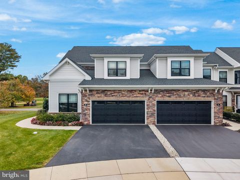 36 DOGLEG LANE TRENTON NJ 08648