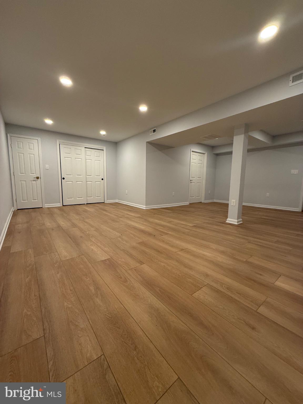 SILLERY BAY FOREST - Residential