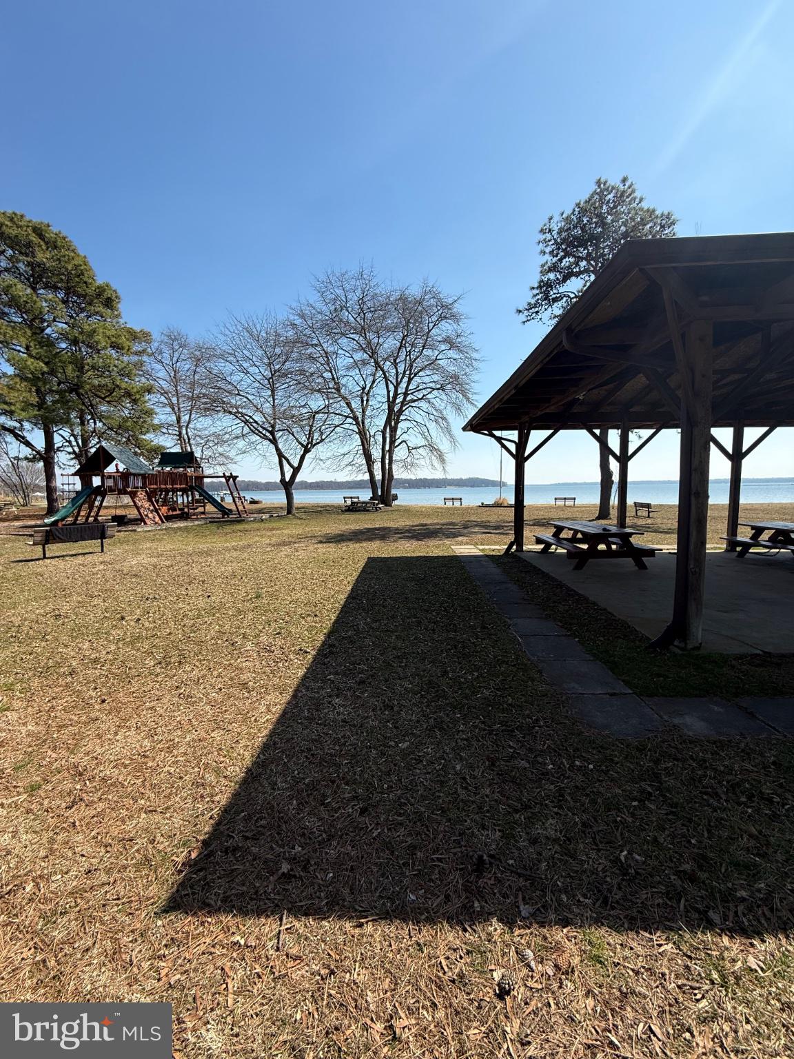 SILLERY BAY FOREST - Residential