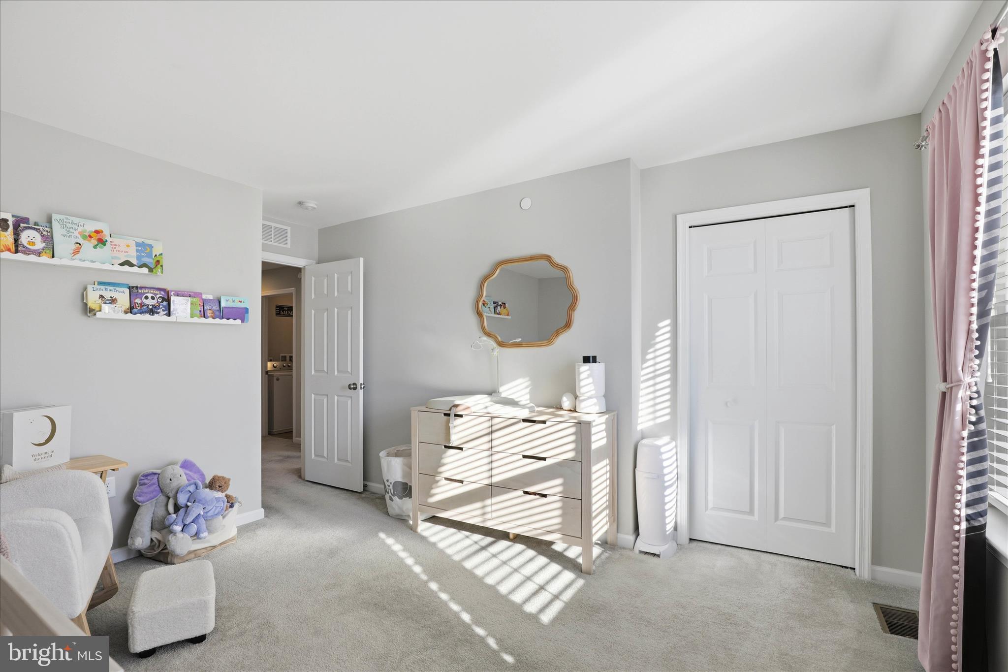 CHAMBERS POINTE - Residential