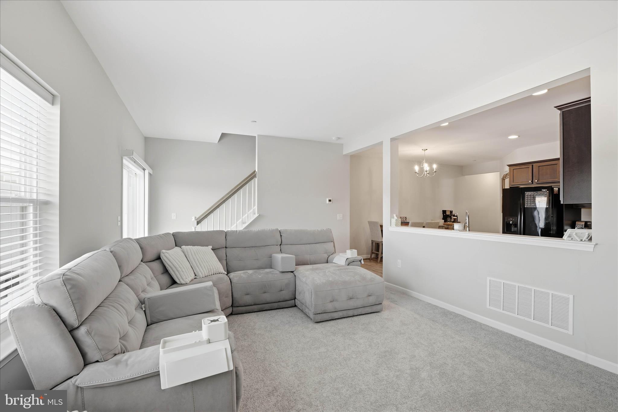 CHAMBERS POINTE - Residential