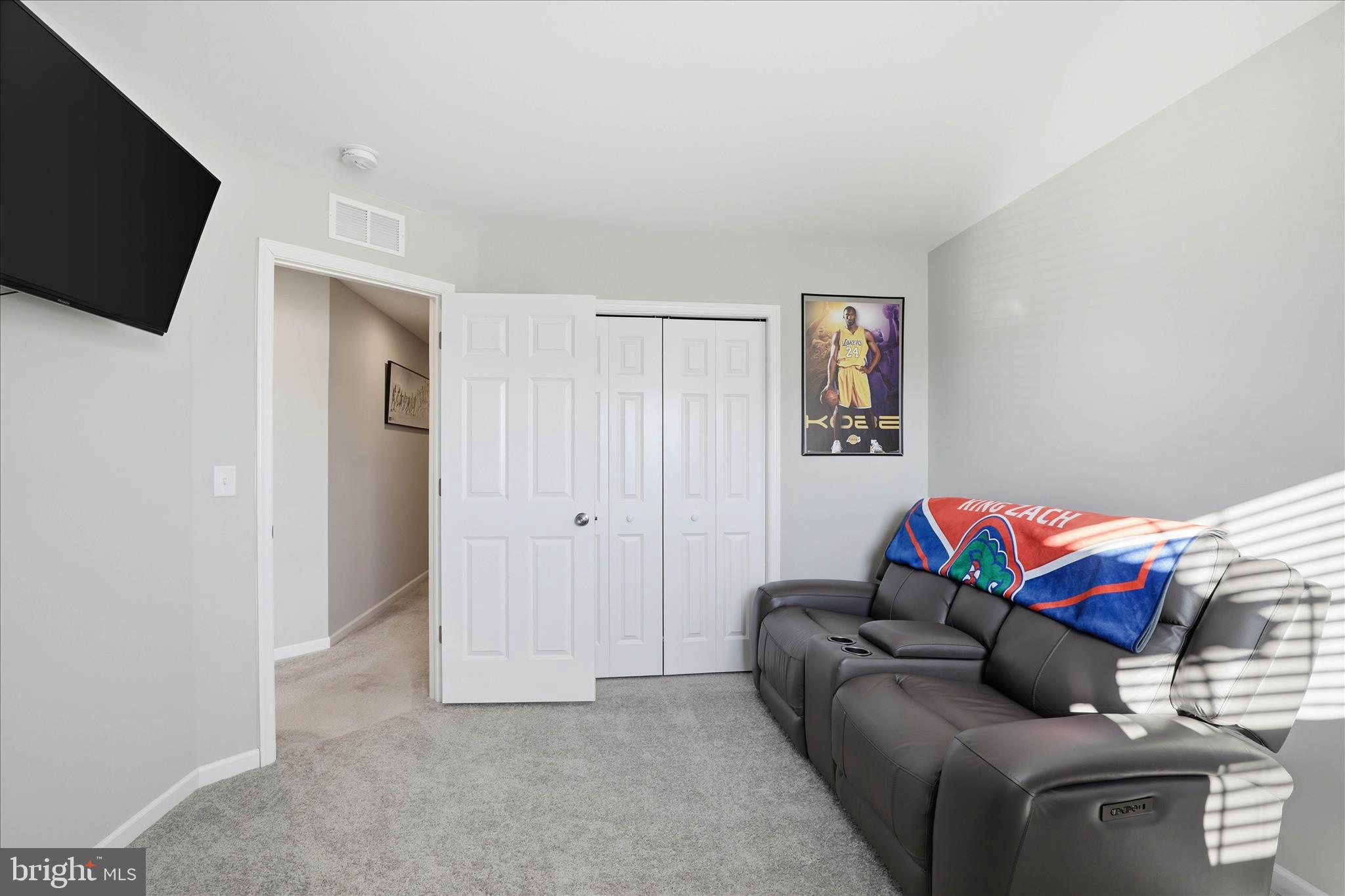 CHAMBERS POINTE - Residential