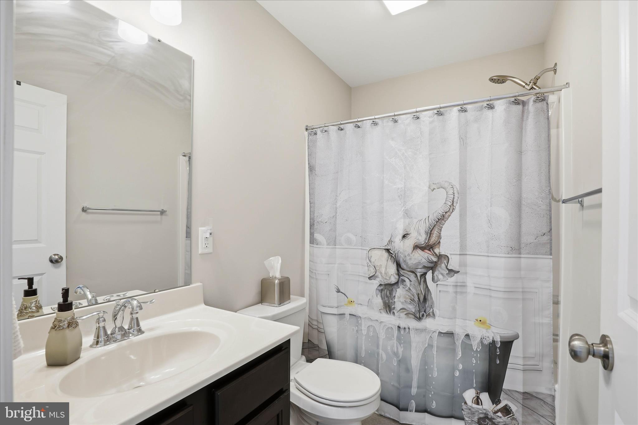 CHAMBERS POINTE - Residential